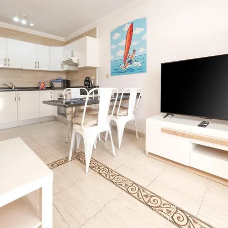 Casa Appia -300m From The With Heated Pool By Lanzarote Feriehus Puerto del Carmen (Lanzarote)