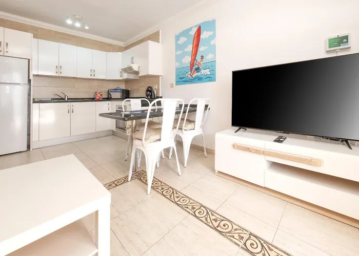 Casa Appia -300m From The With Heated Pool By Lanzarote Hébergement de vacances Puerto del Carmen (Lanzarote)